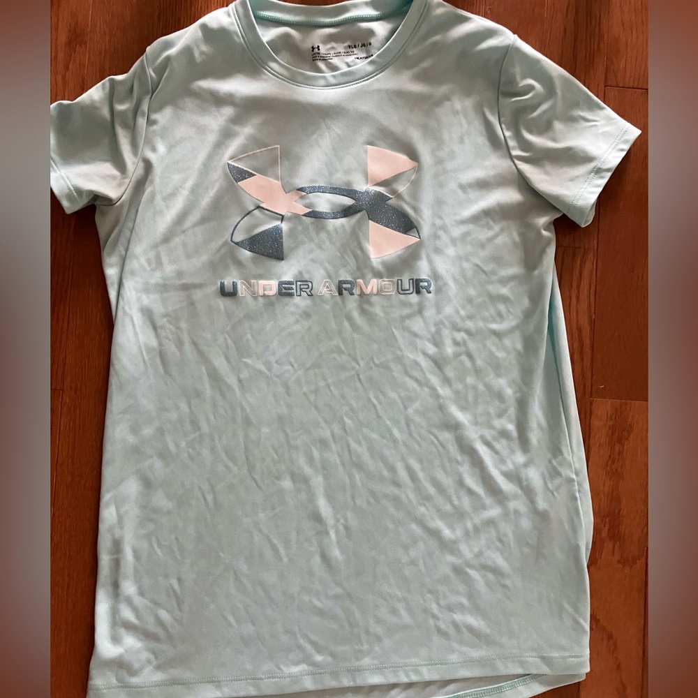 Girls Under Armour Shirt